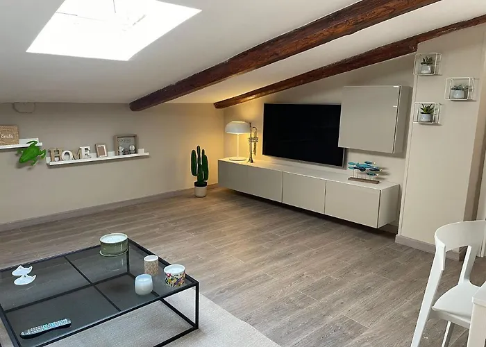 Apartment La Mansarda Caserta