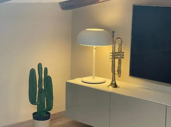 La Mansarda Apartment